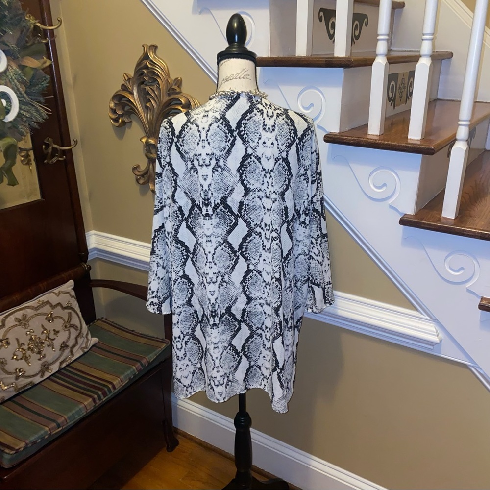 Peach Love Festival snake print kimono duster - Picture 10 of 11